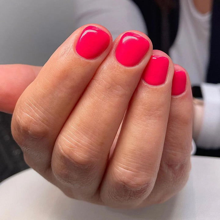 #413 - DND Gel UV/LED Soak Off Gel polish - Flamingo Pink