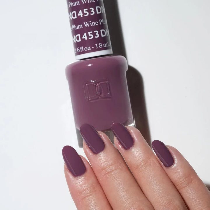 #453 - DND Gel UV/LED Soak Off Gel polish - Plum Wine