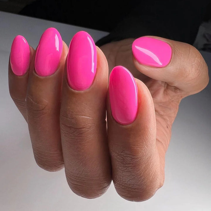 #499 - DND Gel UV/LED Soak Off Gel polish -  Be My Valentine