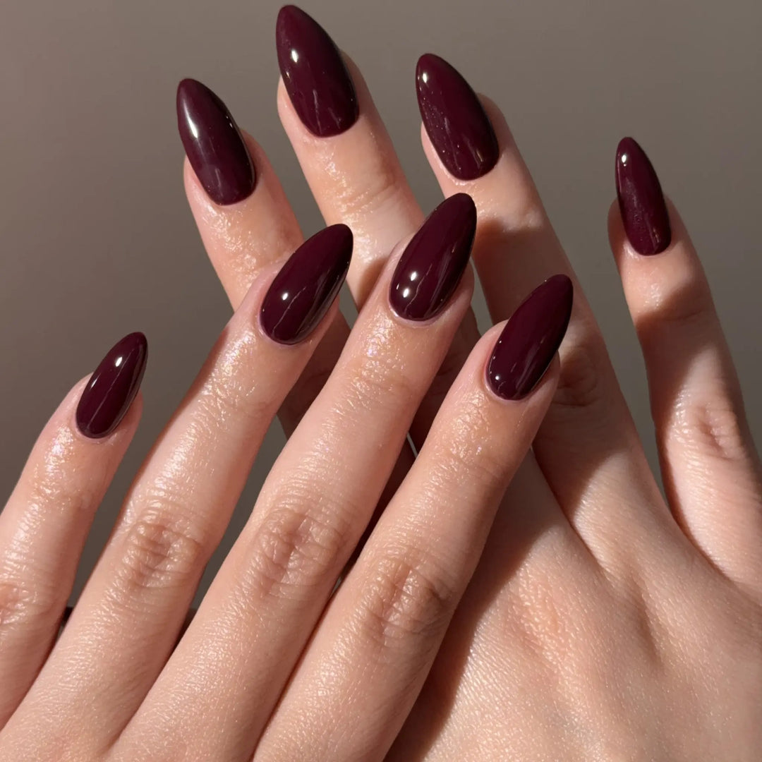 DND DC #62 Strawberry Wine – nail swatch 2