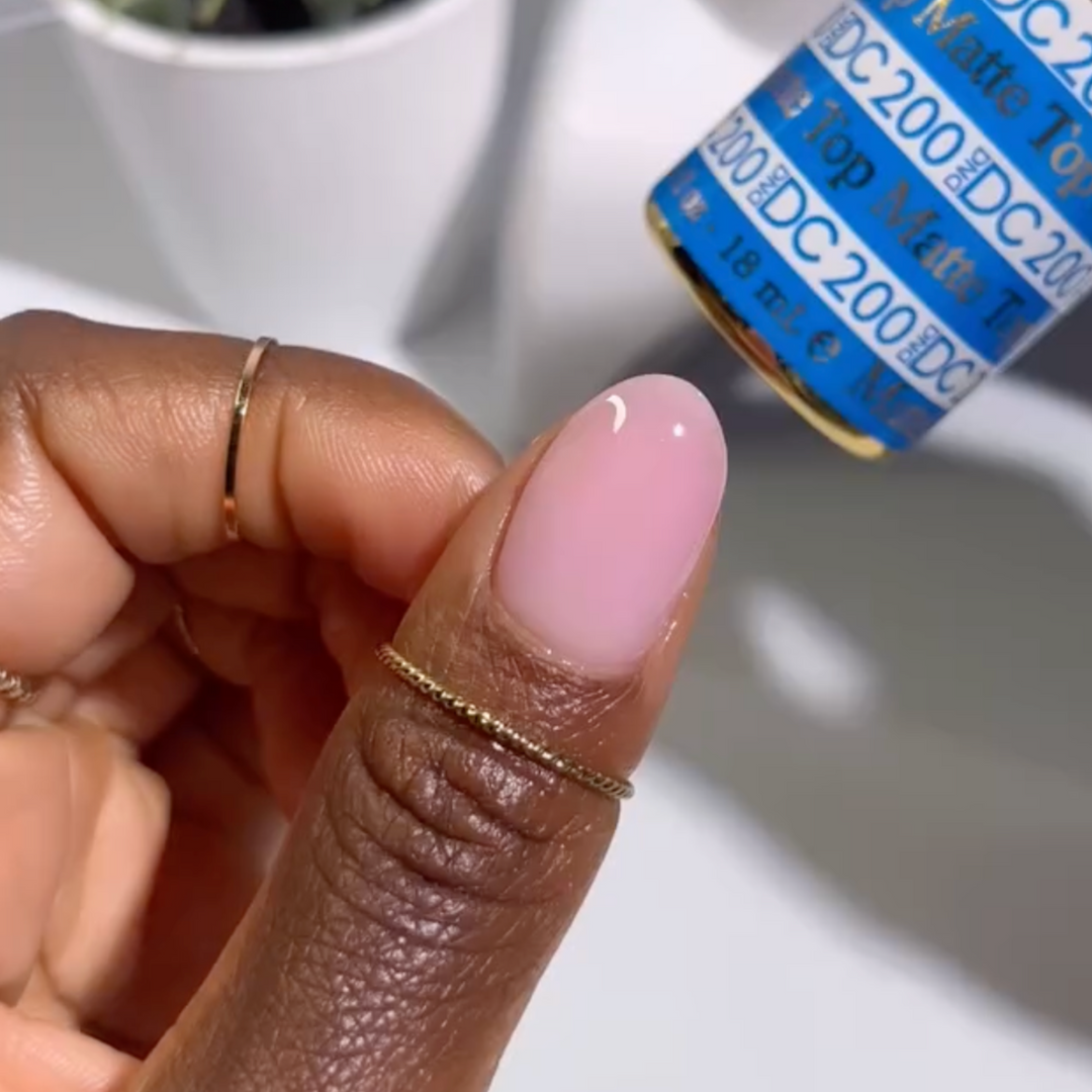 DND DC #145 Light Pink – nail swatch