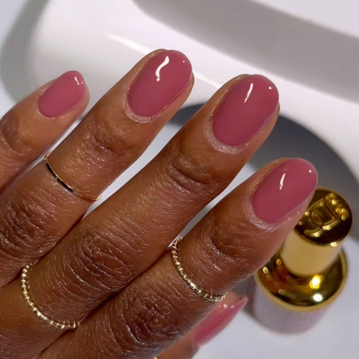 DND DC #175 Berry Red – nail swatch 2