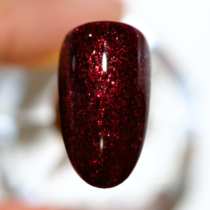 DND DC #183 Burgundy – nail swatch