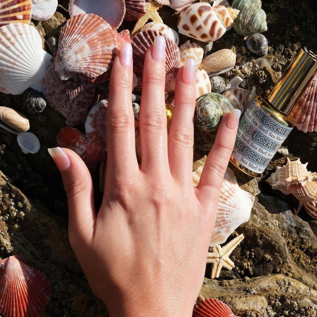 DND DC #240 Sea Shell – nail swatch