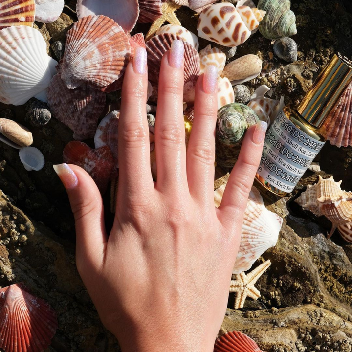 DND DC #240 Sea Shell – nail swatch