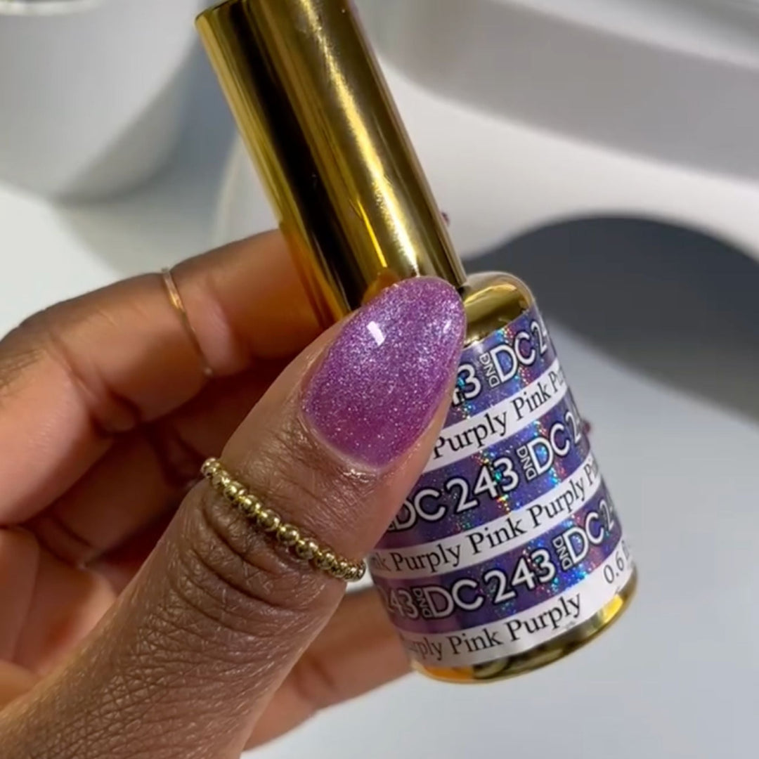 DND DC #243 Purply Pink – nail swatch