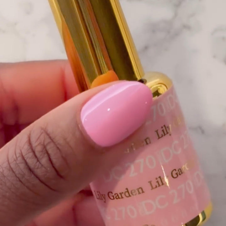 DND DC #270 Lily Garden – nail swatch