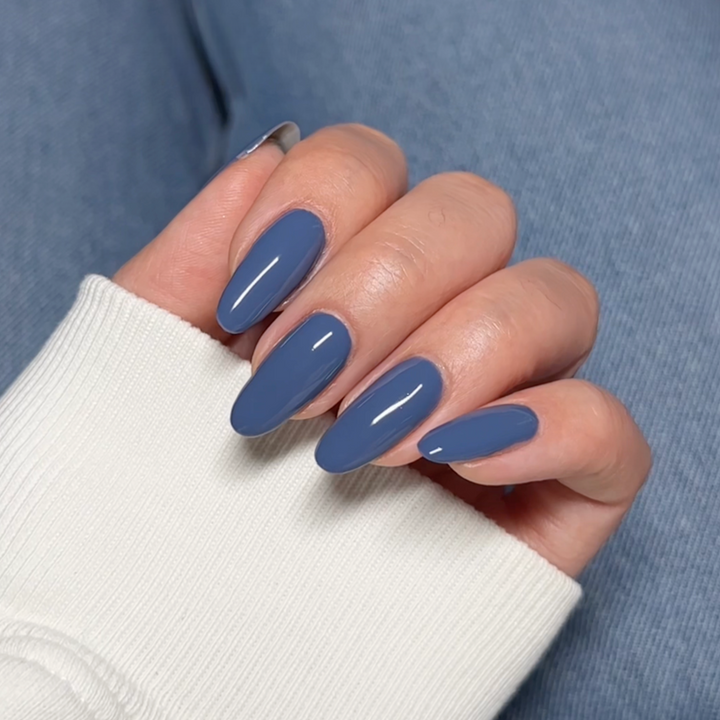 DND DC #321 Goodie Bag – nail swatch 2