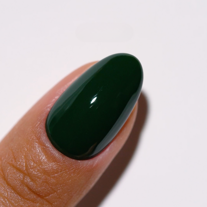 DND DC #326 Nightrider – nail swatch 2