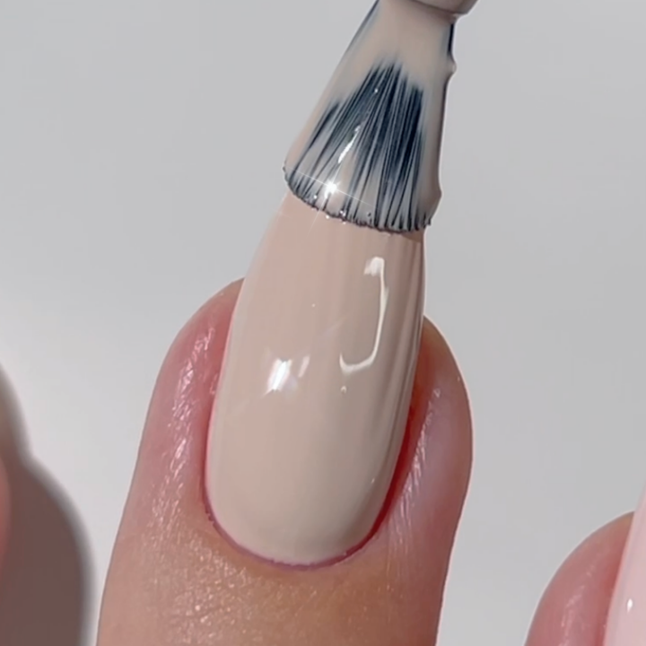 DND Diva #46 Sandstorm – nail swatch 6