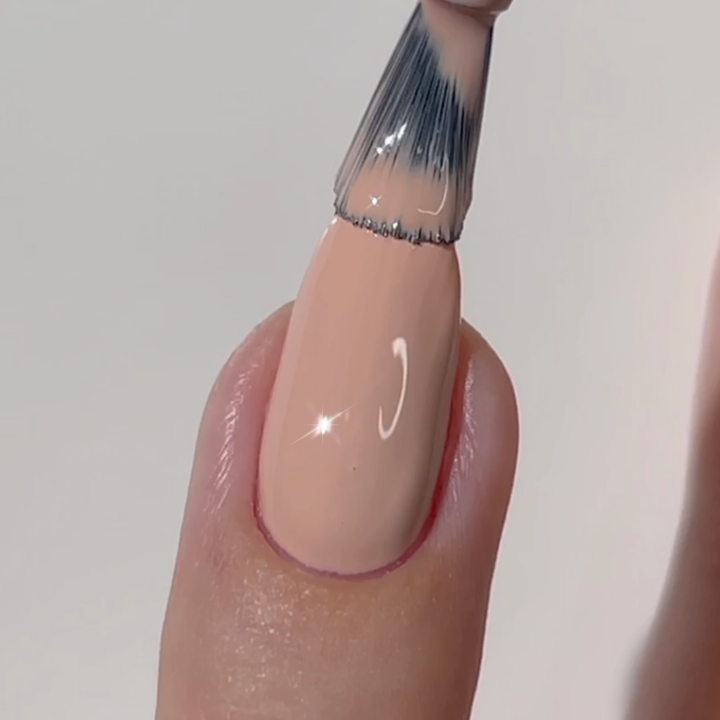 DND Diva #50 Pinky Nude – nail swatch 4