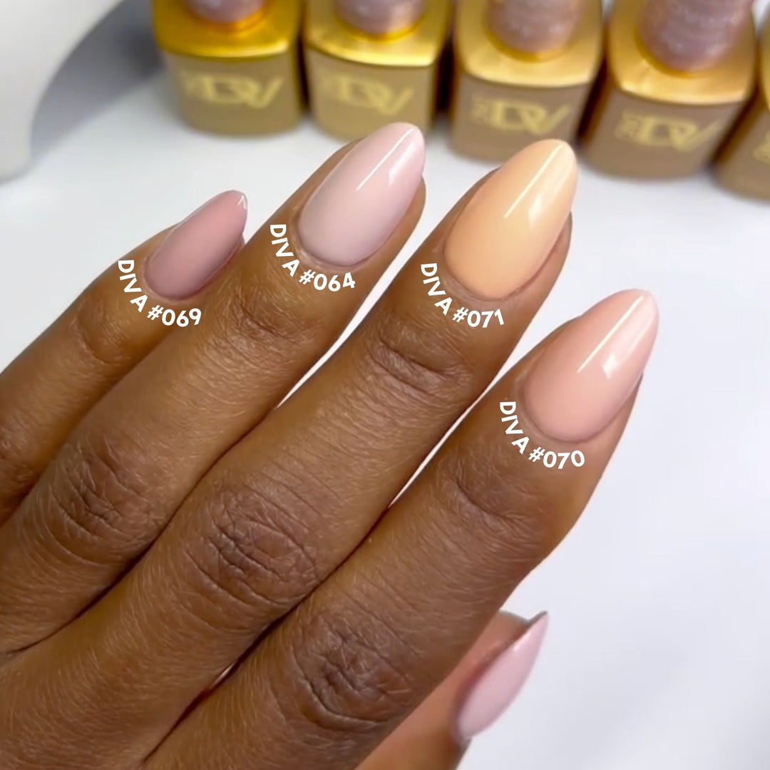 DND Diva #69 Opposites Attract – nail swatch 2