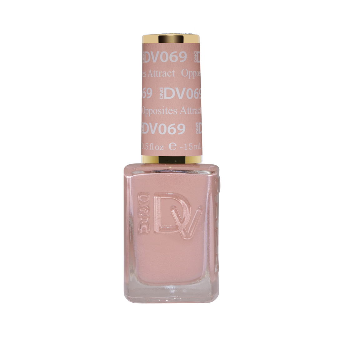 DND Diva #69 Opposites Attract – lacquer bottle