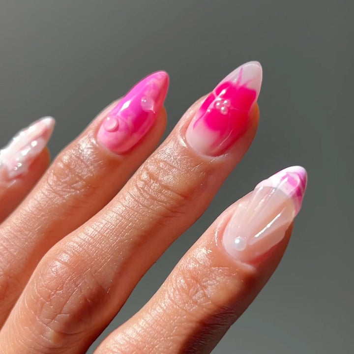 DND Diva #202 In The Mix – nail swatch