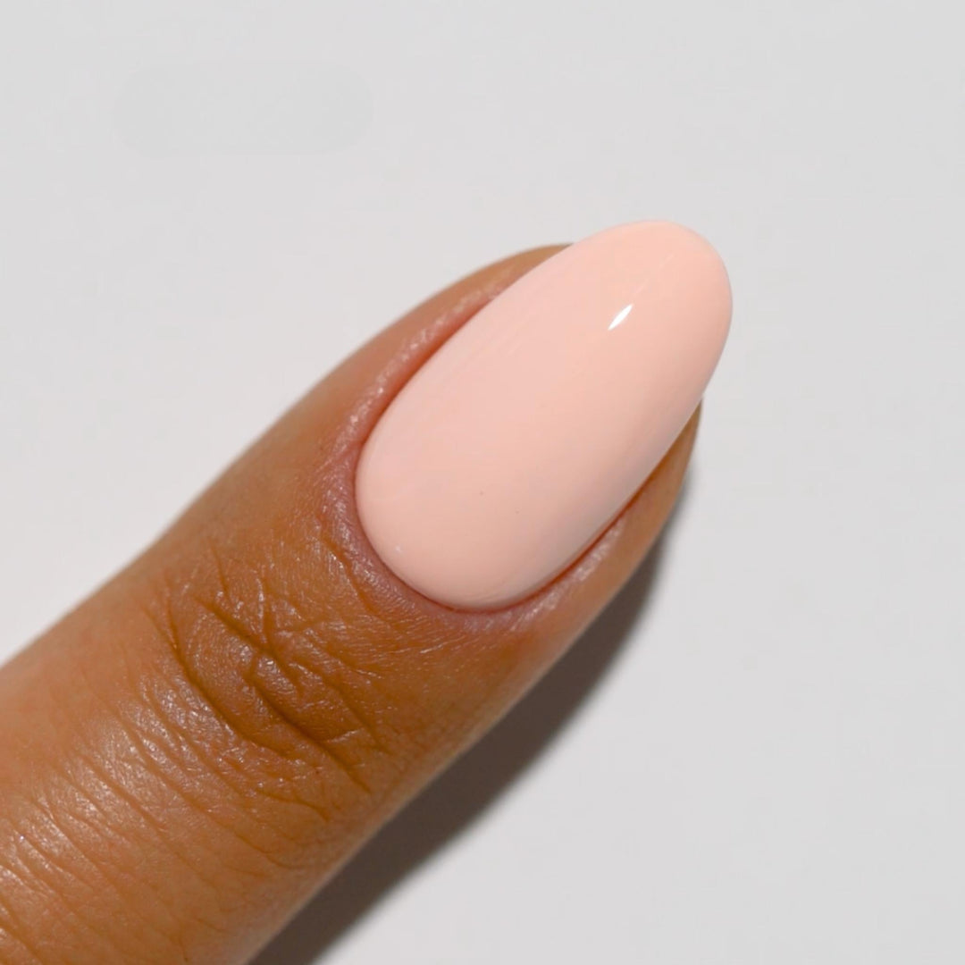 DND Diva #77 Girl Next Door – nail swatch