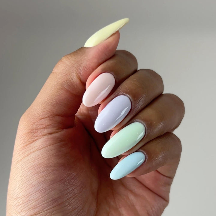 DND Diva #83 Lemon Sorbet – nail art