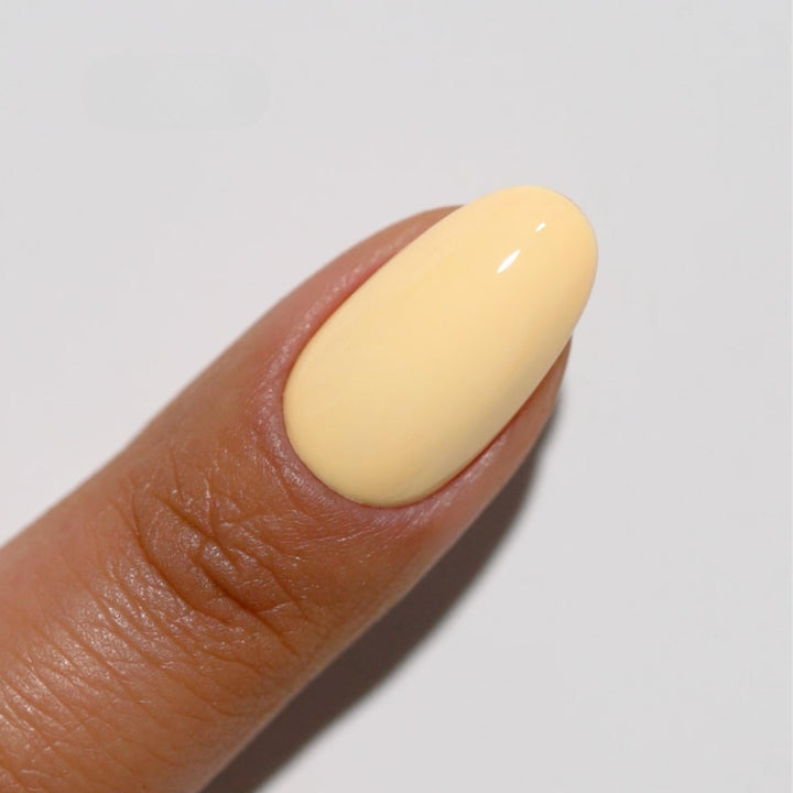 DND Diva #86 Plz Durian – nail swatch 5