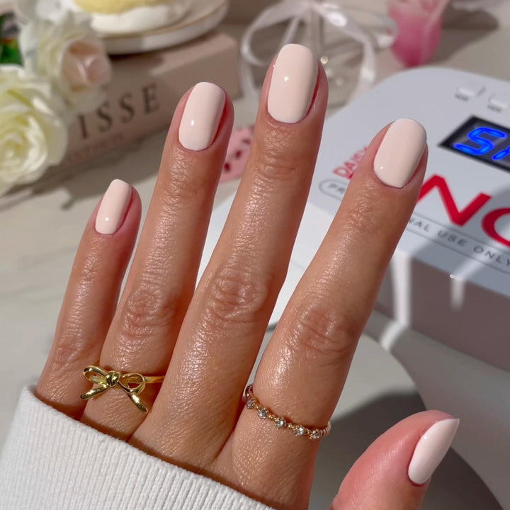 DND Diva #95 Paint Me Like A French Girl – nail swatch