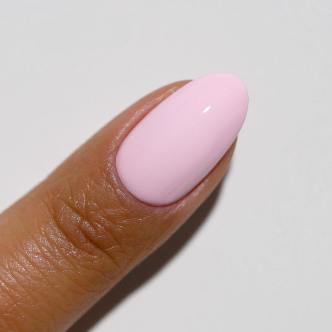 DND Diva #97 Fairy Snatched – nail swatch 4
