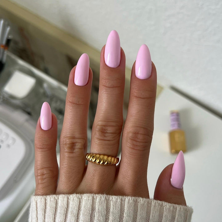 DND Diva #97 Fairy Snatched – nail swatch