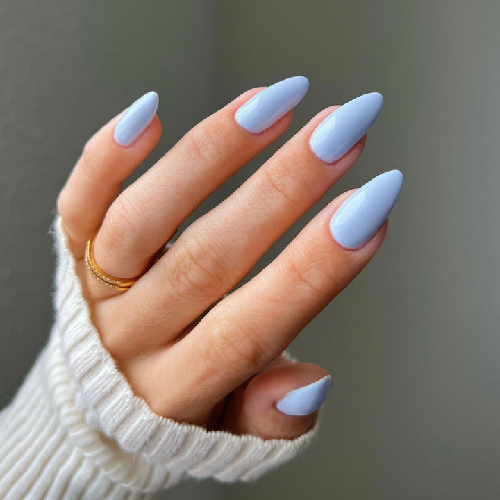 DND Diva #107 Tides Periwinkle – nail swatch 3
