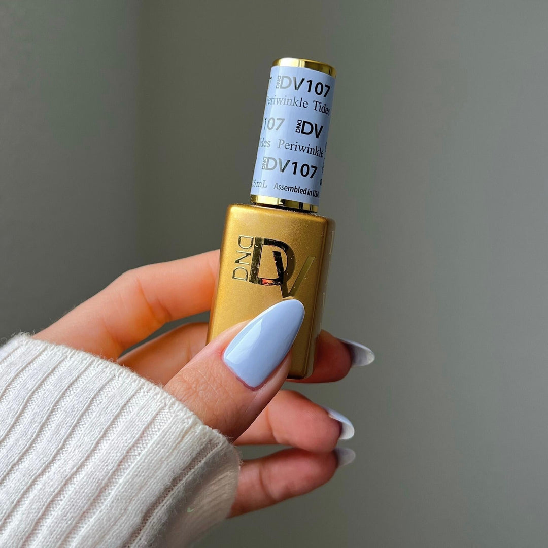 DND Diva #107 Tides Periwinkle – nail swatch 4