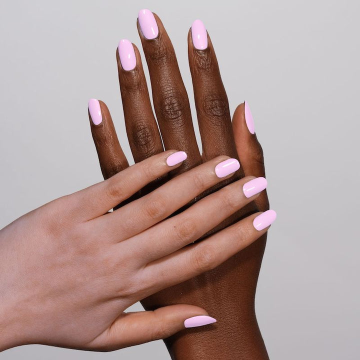 DND Diva #116 Lily Pastel – nail swatch 2