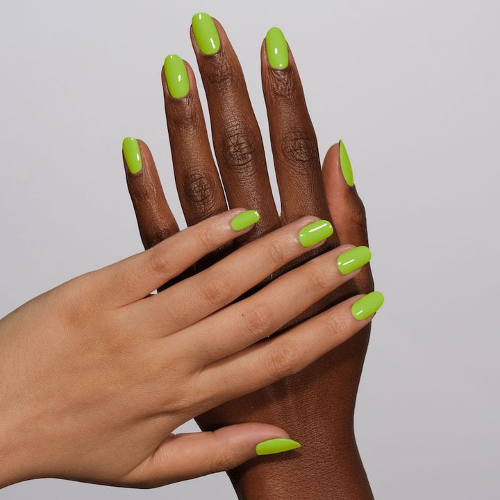 DND Diva #126 Camp Cacti – nail swatch