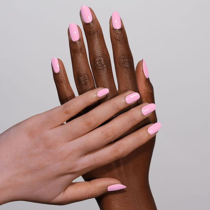 DND Diva #130 Delicate Blush – nail swatch