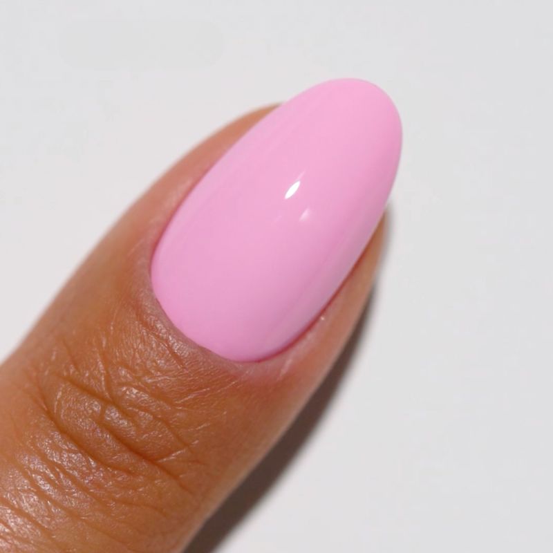 DND Diva #132 Mauve Token – nail swatch