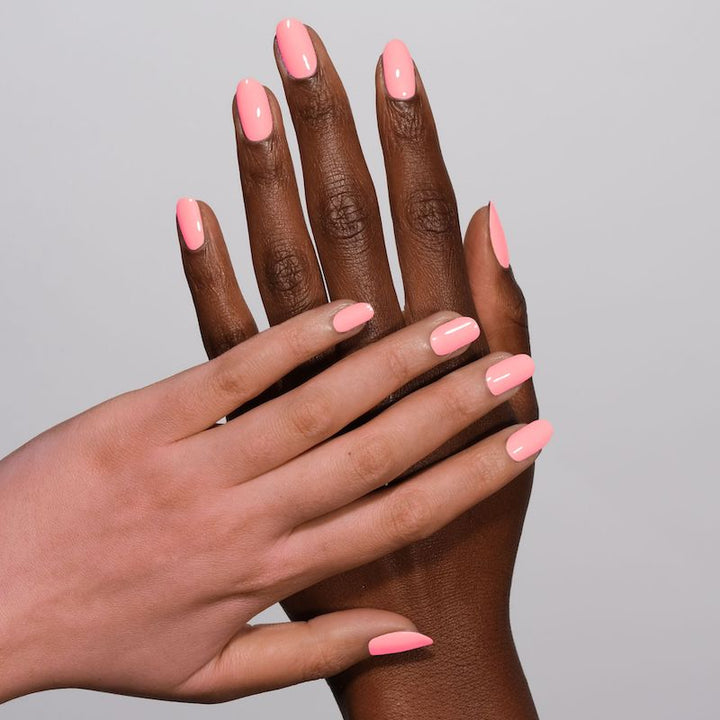 DND Diva #135 Sweet Peony – nail swatch 2