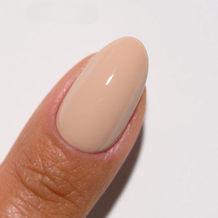 DND Diva #147 Buried Treasure – nail swatch