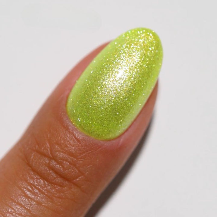 DND Diva #16 Limoncello Bling – nail swatch 4