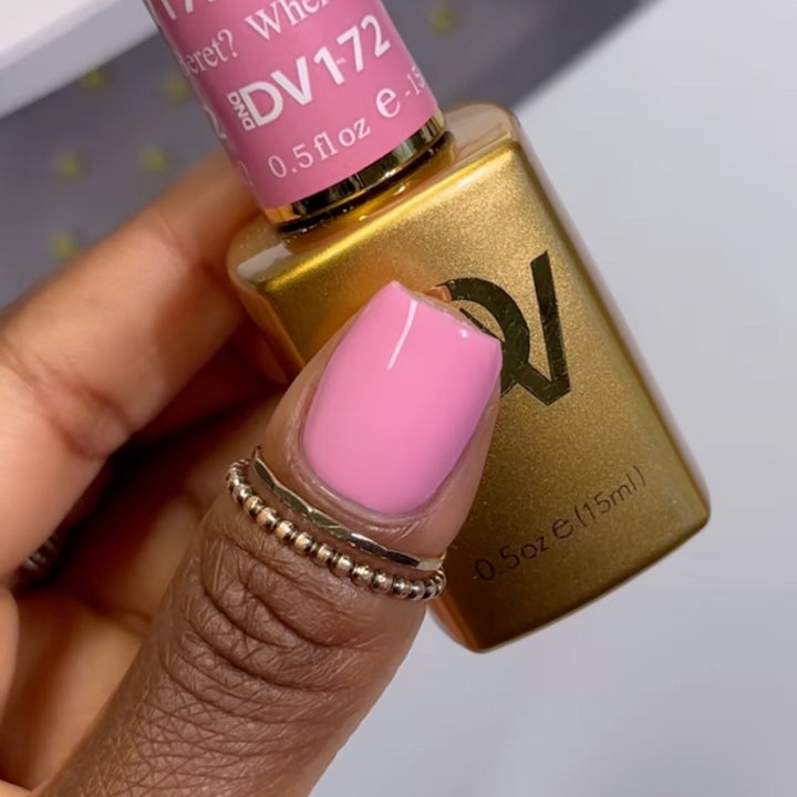 DND Diva #172 Where's My Beret – nail swatch 4