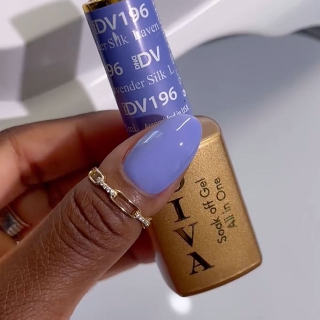 DND Diva #196 Lavender Silk – nail swatch