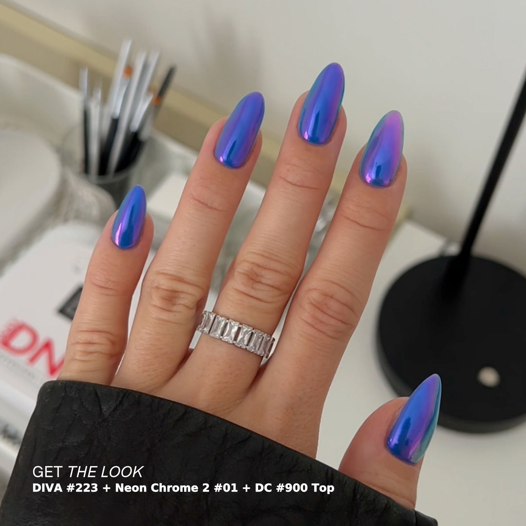 DND Diva #223 Star Student – nail swatch 8