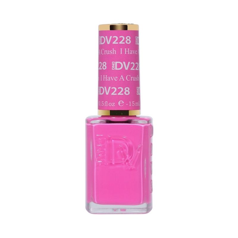 DND Diva #228 I have a crush – lacquer bottle