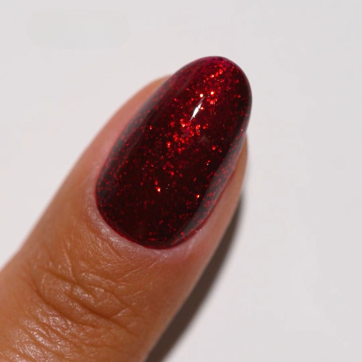 DND Diva #36 Sultry Gem – nail swatch