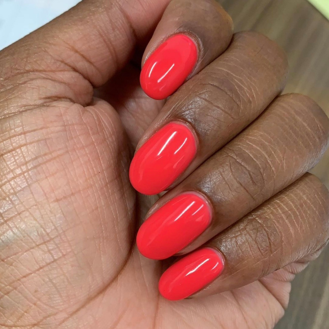 DND Gel #414 Summer Hot Pink – nail swatch