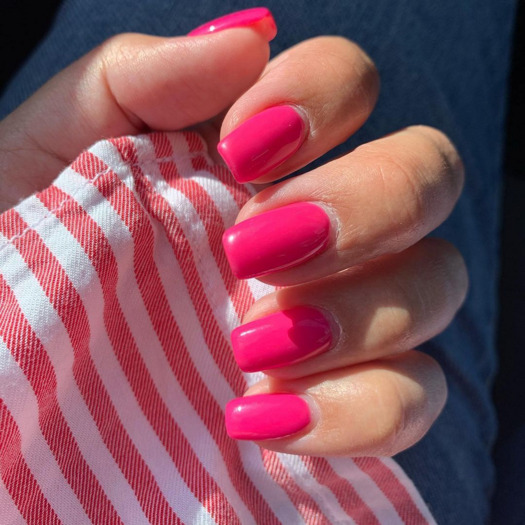 DND Gel #417 Pinky Kinky – nail swatch