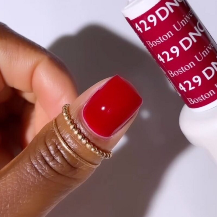 DND Gel #429 Boston University Red – nail swatch 6