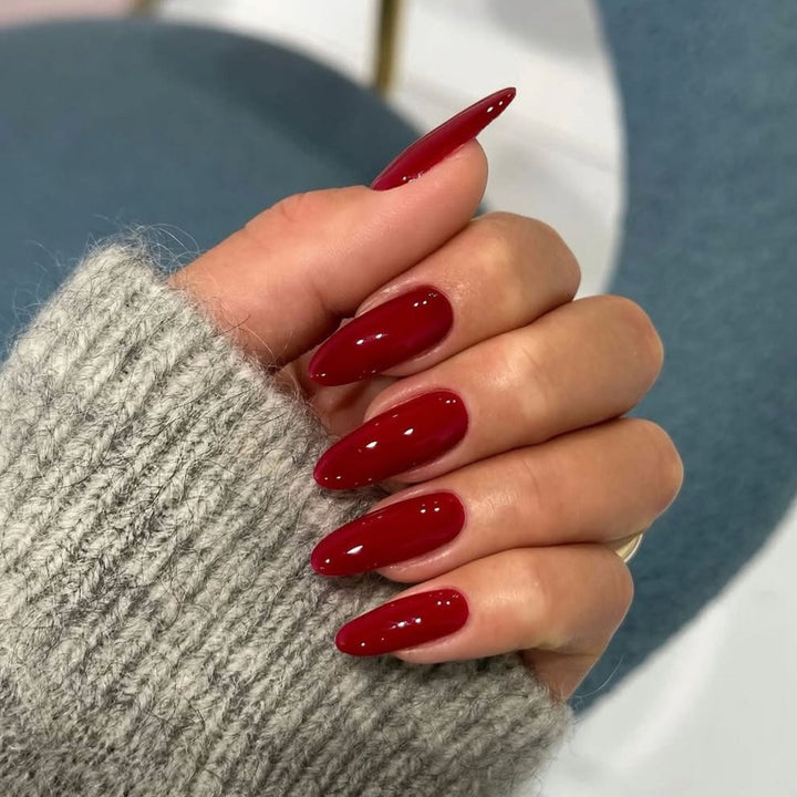 DND Gel #456 Cherry Berry – nail swatch 5