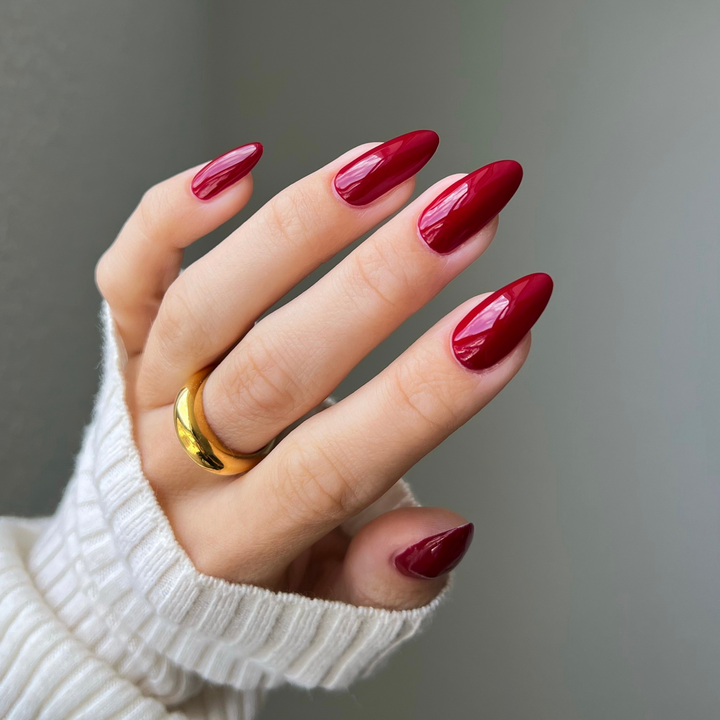 DND Gel #456 Cherry Berry – nail swatch