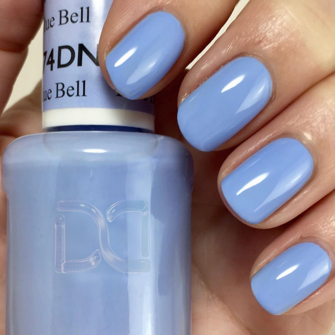 DND Gel #574 Blue Bell – nail swatch