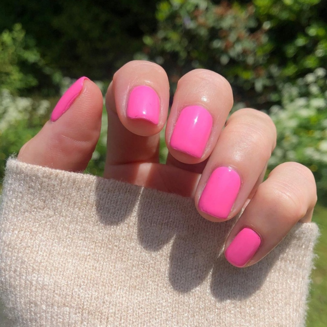 DND Gel #644 Pinkie Promise – nail swatch