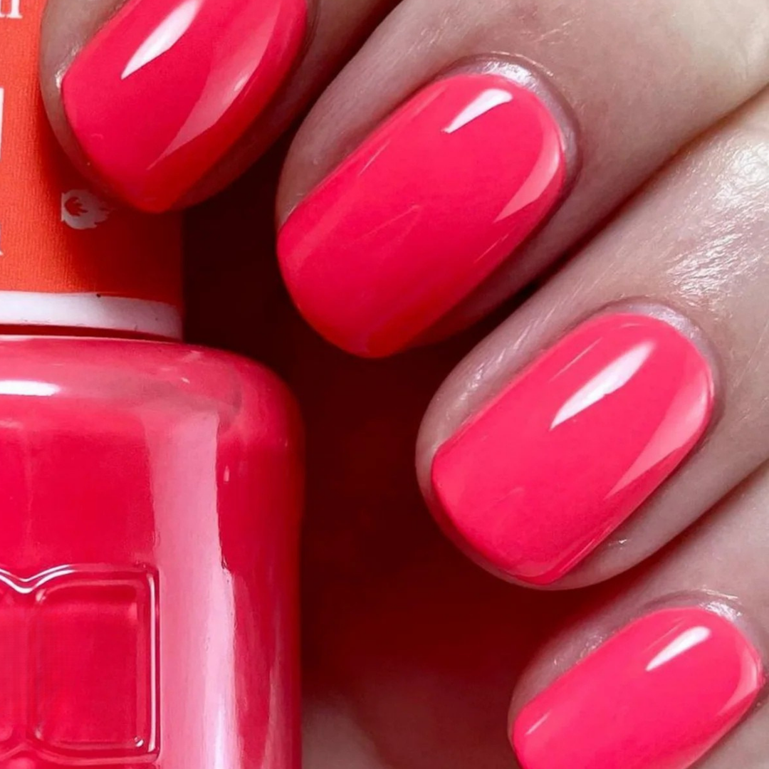 DND Gel #651 Punch Marshmellow – nail swatch