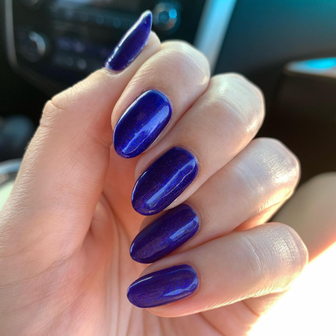DND Gel #693 Sugar Spun – nail swatch 3
