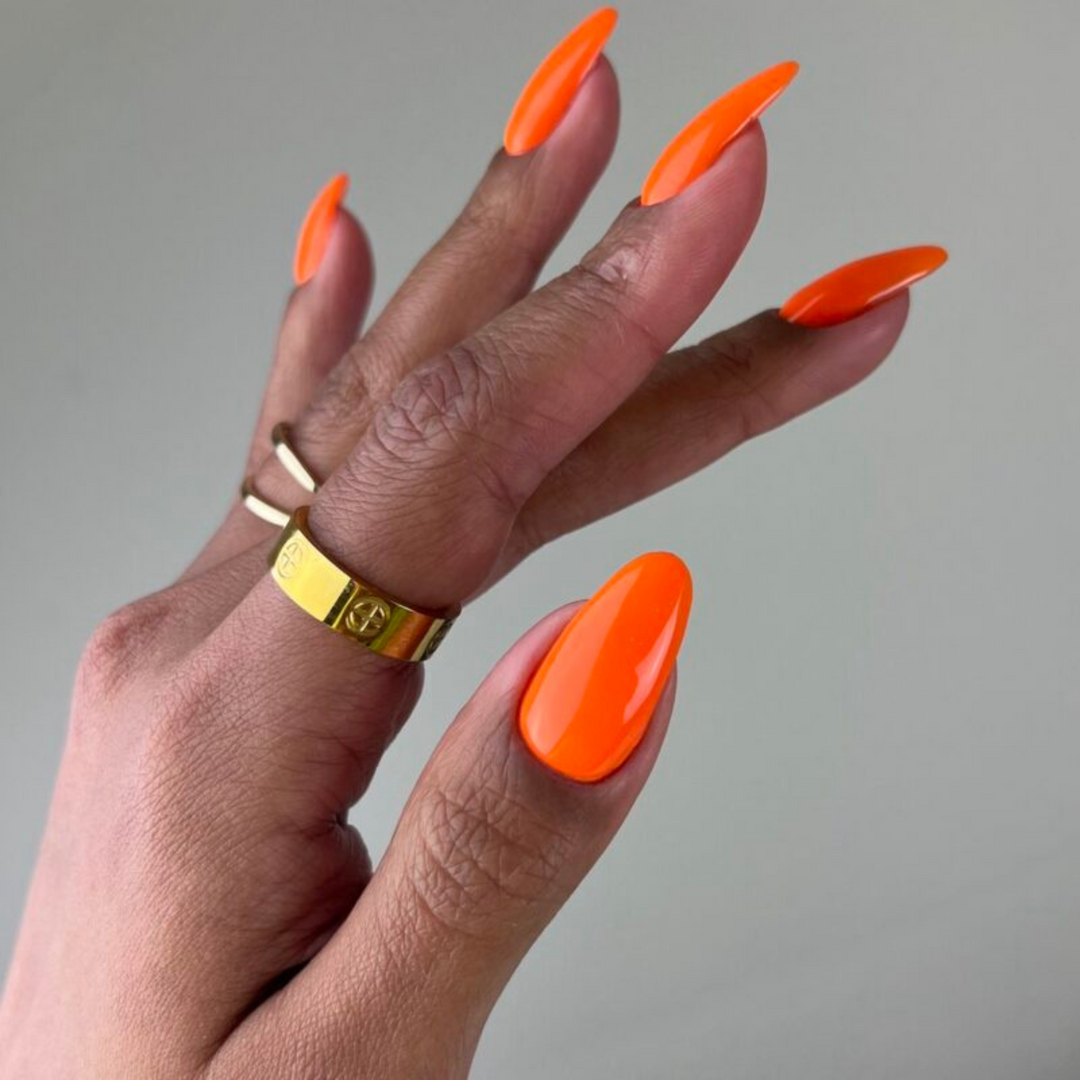 DND Gel #713 Orange Sherbet – nail swatch 2