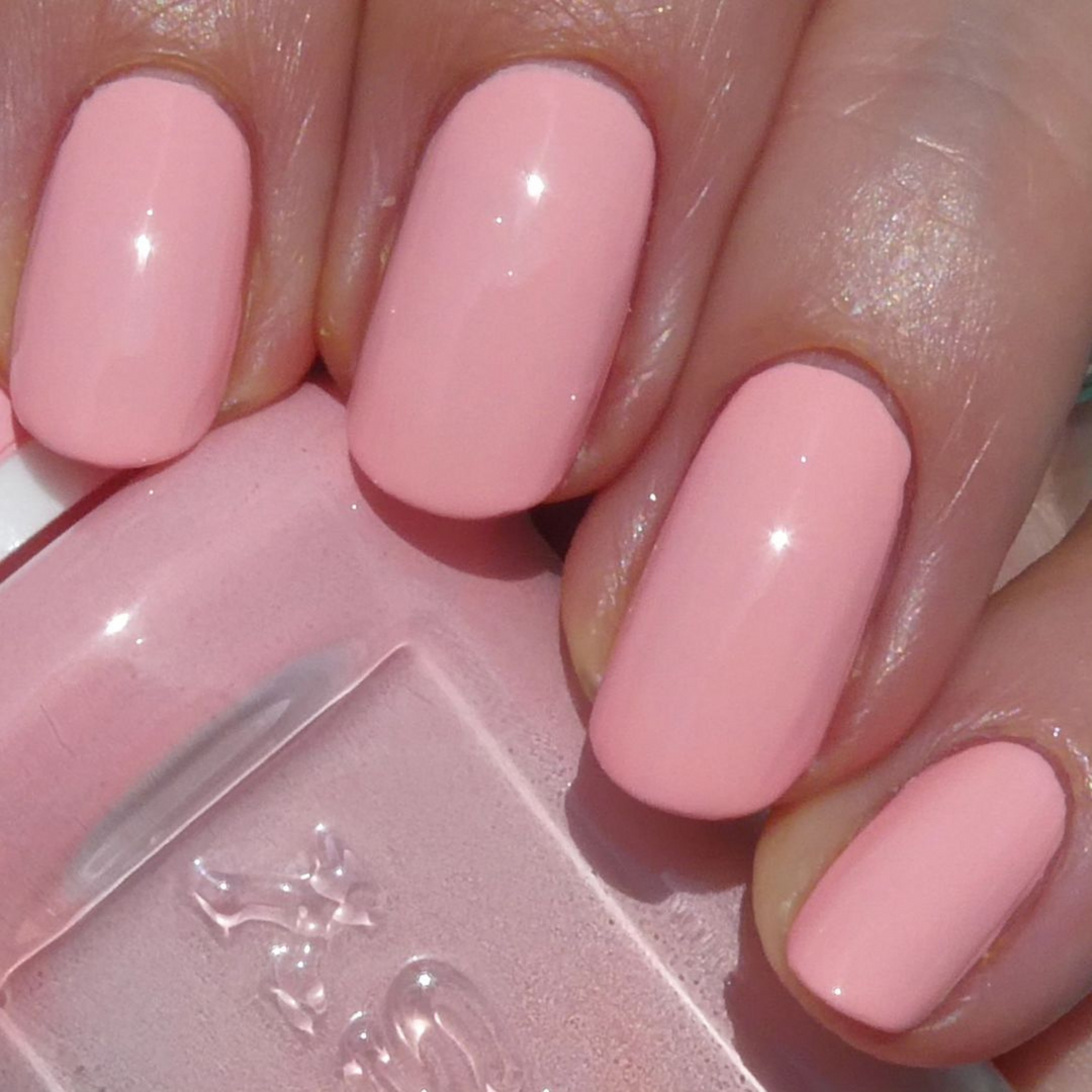 DND Gel #725 Sugar Crush – nail swatch 4