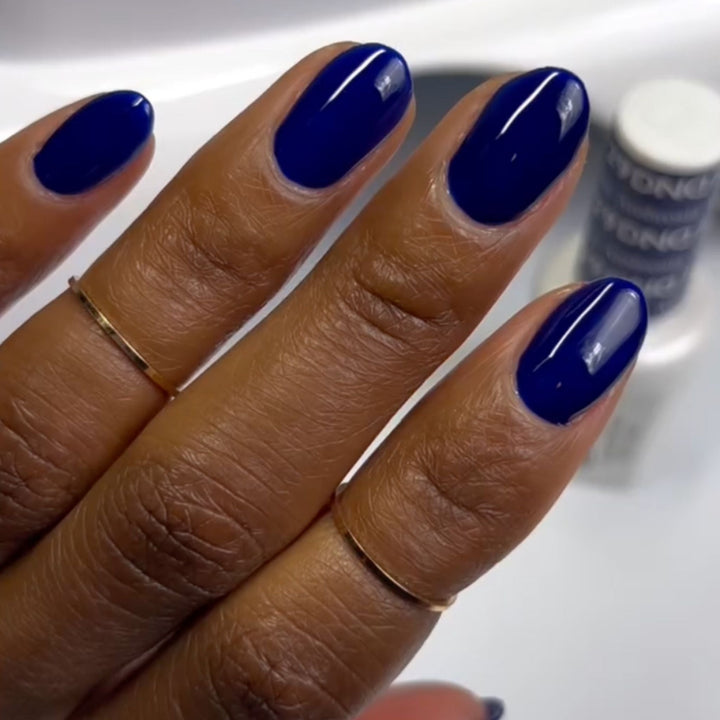 DND Gel #729 Ambrosia – nail swatch 2